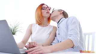 18videoz - Ani sexus aperit novos prospectus hoc cupidus tantillae bestiolae