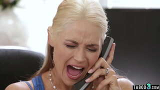 Veľké titted cougar stepmothers wild kurva s jej perv stepson