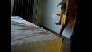 Istri menikmati rakan