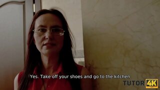 TUTOR4K. پسر نیست که تمام اسباب کلاهبرداری است اما برای راضی کردن معلم