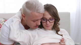 TeenMegaWorld - Anal-Engjëjt